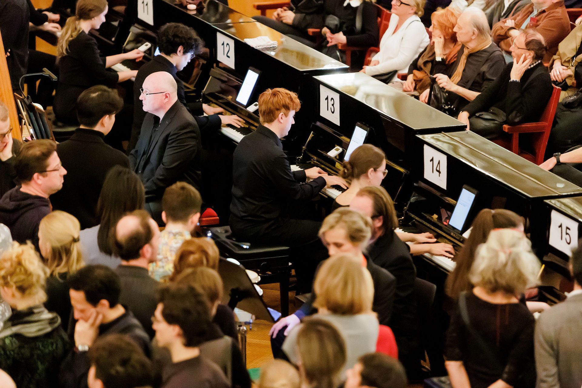 50 фортепиано и 11.000 струн Георга Фридриха Хааса прозвучат в Нью-Йорке